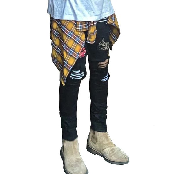 Street Fashion Mens Ripped Jeans Leopard Print Caswif Flower Patchwork pantalon Pantalon à crayon tendance 240422