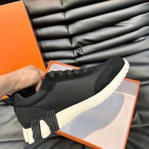 Street Style Plain Logo Platform Sneakers Designer Men Bouncing Sneaker Luxe schoenen Lichte zool Mesh Suede geitenhuid Ademende trainers kleur zwart witte streep