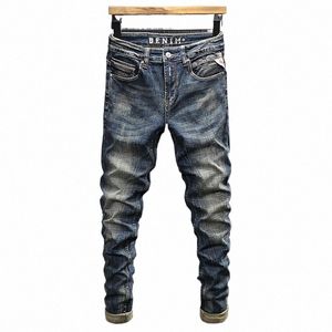 Streetwear Fi Hommes Jeans Rétro Noir Bleu Élastique Slim Fit Ripped Jeans Hommes Broderie Designer Vintage Casual Denim Pantalon A1iv #