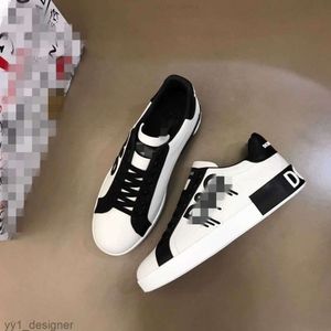 Streetwear hommes chaussures de créateur noir et blanc cool luxe hommes chaussures de sport décontractées baskets plates de haute qualité KLJJJ0001 1Y3R