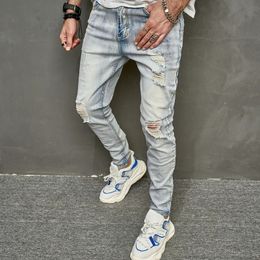 Streetwear Men Élégants trous de jeans minces Pantalons de jean mâle mâle mâle pantalon denim 240420