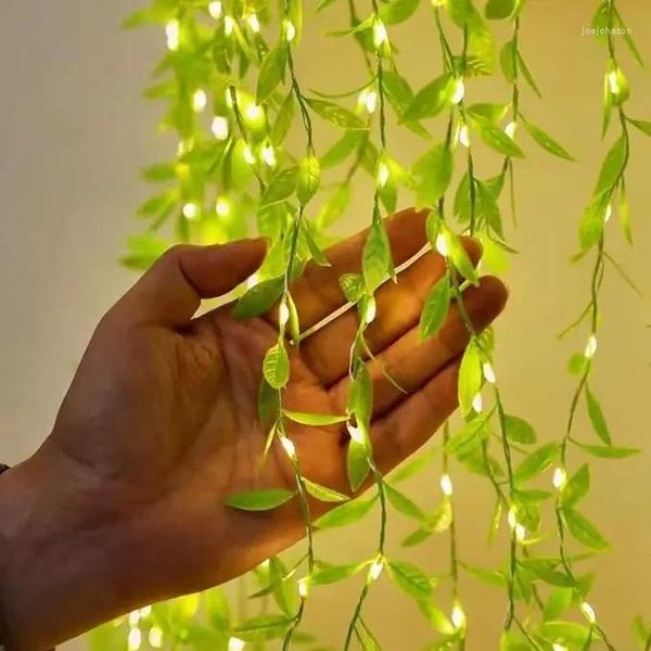 Cuerdas 1 PC Hoja Cortina Luces 2M / 3.28FT 20 LED Vine Greenery Leaves String para la fiesta de la pared Decoración del hogar Blanco cálido