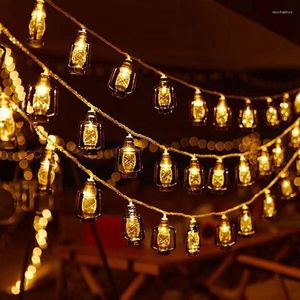 Strings 10/10/30/40 LED LANTER STRING LUMES MINI KEROSENE LAMPE POUR LA PARIE DE VOIRME DE VOLESS