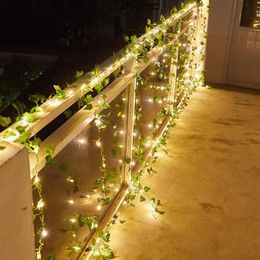 Strings 10 5 2m Fairy Wedding Ivy Leaf Vine String Light op zonne-energie groene bladeren vakantielamp voor Kerstmis Thanksgiving Patio 226A