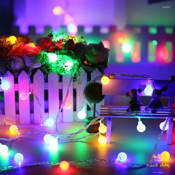 Cuerdas 1pc 1.5 / 3M Bola LED Cadena Luz Estrella Guirnalda Bombilla Batería Operada Fiesta Hogar Boda Jardín Decoración de Navidad