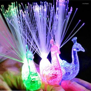 Cordes 1 pcs coloré paon éblouissant doigt anneau de lumière laser LED fête Rave faveurs lueur faisceaux lampe amusante