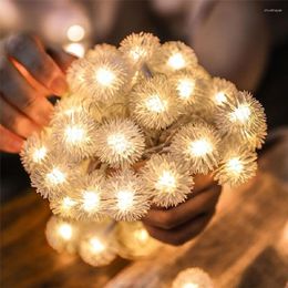 Strings 40/20/10LED s décoration de Noël guirlande lumières de vacances boule poilue pissenlit LED fée chaîne lumière pour l'éclairage intérieur de la maison