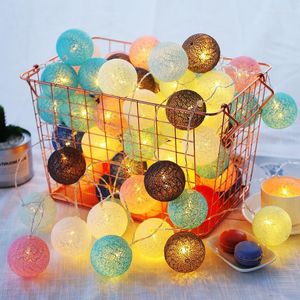 Strijkers 7,5 m 50 LED katoenball slingerslichten snaar Kerstmis Fairy Decorations For Baby Bed Home Wedding Party