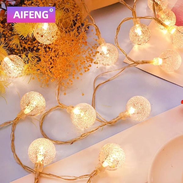 Strings AIFENG LED String Lights Fée Bubble Ball Lampe Éclairage De Vacances Guirlande Batterie USB Intérieur Pour La Décoration De Mariage De Noël