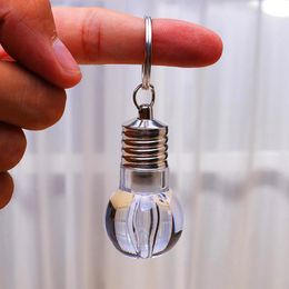 Snaren schattige LED -lamp sleutelhanger hanger mini bulbtorch sleutelhang flash lamp kerstdecoratie voor huisgeschenken pi669led stringsled