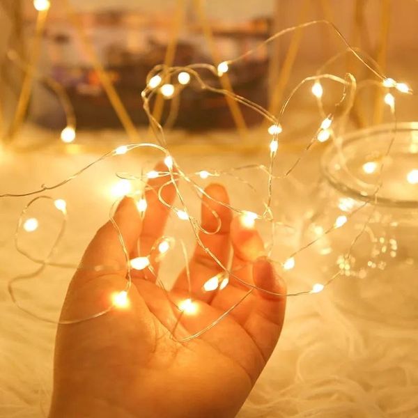 Cuerdas Luz de hadas 1M 5M 10M 100 LED Cadena estrellada Luces USB Micro cable transparente para fiesta Navidad Boda 6 colores LED