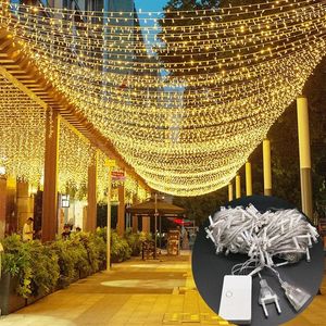 Strings LED Icicle String Lights Noël Fée Guirlande Lampadaire Maison Extérieure Pour La Fête De Mariage Rideau Jardin DIY Décoration261T