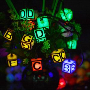 Cuerdas al aire libre Solar LED String Light 30LEDS 6M Letra Lámpara de tira colorida Luces de Navidad de Halloween Guirnaldas para GardenLED Str