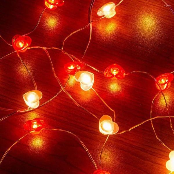 Cuerdas Accesorios de fiesta Día de San Valentín Amor Corazón Cadena de luz Decoración Lámpara LED impermeable para colgar Ultrabrillante