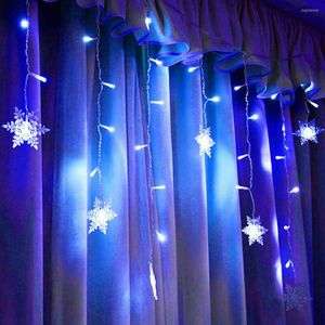 Strings Snowflake Curtain String Lights 96 LED Christmas Fairy waterdichte slinger voor huishoudelijke unieke levering