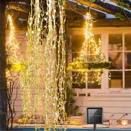 Strings zonne -aangedreven LED -taklichten 10x2m 200 wijnstokken koperdraad string kerstboom tuin hek feestje