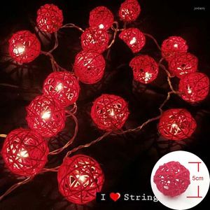 Cordes Thaïlande 10m 38 Boules De Rotin Rouge Sepak Takraw LED Guirlandes Guirlandes Pour El Clôture Bar De Mariage Décorations De Fête De Noël