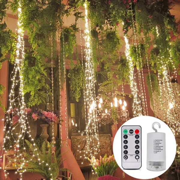 Guirlandes lumineuses étanches avec minuterie à distance, cascade de vigne, 10 brins, 200 LED, alimentées par piles, fil argenté, fée scintillante P45LED LEDLED LE