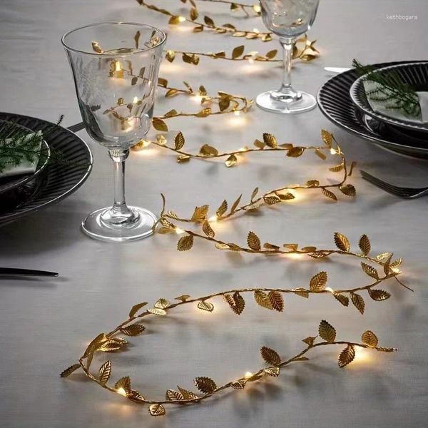 Cuerdas para fiesta de boda, hojas pequeñas doradas, luz de hadas con batería, luces Led de alambre de cobre para decoración de Navidad y hogar