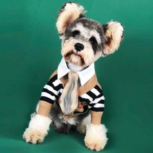 Gestreepte huisdierjaskleding Klassiek bedrukt ontwerp Puppytrui Kleding Schnauzer Bulldog Teddy Hondenkleding Coat240h