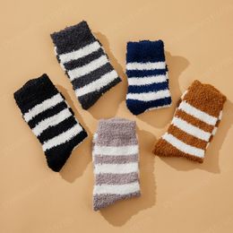 Gestreepte sokken vrouwen man pluizige sokken dikke koraal fluwelen winter warm huis indoor vloer badstof handdoek fuzzy sok vrouwelijke meias