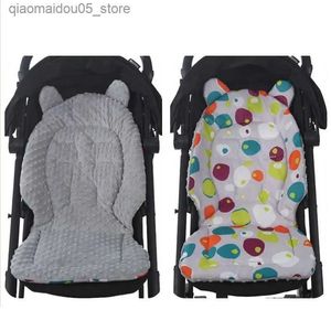 Coucheur Pièces Accessoires Baby Pousteille accessoires Coton Diaper Remplacement de serviette NOUVELLE-NOURNEL BEBÉ PARLER / PARLER / CAR CORD Universal PAD Q240416