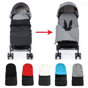 Wandelwagenonderdelen accessoires winter winddichte baby's baby slaapzak koudbestendige koetsmat voet dekselder