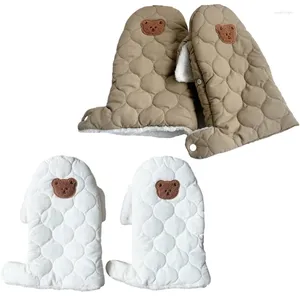 Pièces de poussette Gants de bébé Glants à main chaude imperméable Mittens Mittens confortables ours isolés durables pour les aventures en plein air