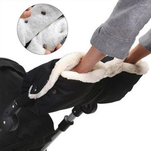 Stroller -onderdelen Winter PRAM Hand Muff Baby koets Puinhoop Warme fleece Cover Buggy Clutch Cart Handschoen Kinderaccessoires