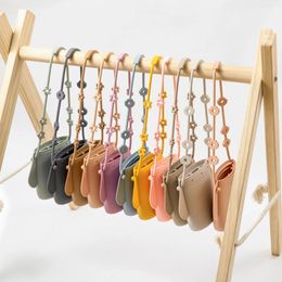 Stroller hanger Antilost ketting cartoon opbergdoos pacifier kinderen schoudertas gemakkelijk te dragen baby shower cadeau 240412