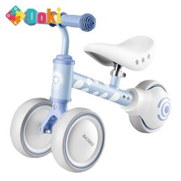 Poussettes Doki Toy Baby Balance Slide Car Walkers 1 à 3 ans Enfants Marchent Cadeau d'anniversaire Tricycle 230714