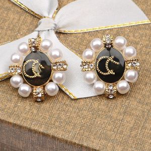 Étalon 18K Gold plaqué 925 Silver Luxury Brand Designers Letters Boucles d'oreilles Stud Classic St Geometric Femmes Crystal Righestone Pearl Oreing Party Gift Cjewelry 20