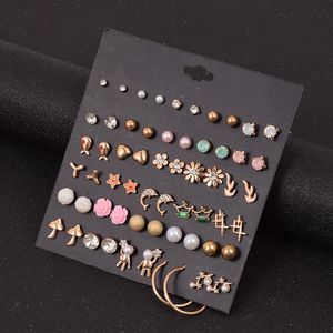 Stud 30 paires/ensemble boucles d'oreilles ensemble Kolczyki mode perle fleur pour femmes mignon strass petits bijoux Pendientes Mujer