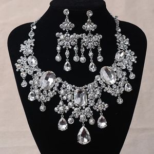 Conjuntos de joyería con cuentas africanas para mujer, conjunto de pendientes y collar llamativo con diamantes de imitación grandes, cristal indio clásico, nupcial, 231109