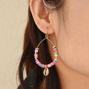 Stud Andshiny Fashion Hawaiian Beach Shell Boucles d'oreilles pour les femmes Mixed Color Soft Pottery Star Moon en forme de C