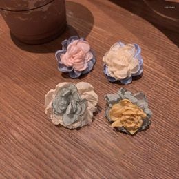 Stud Asymmetry Lace Flower oorbellen voor vrouwen Retro kleurrijke doek bloemen vrouwelijk elegante sieraden zoete oor noppen cadeaus