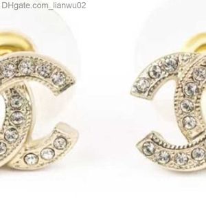 Pendientes de pernos Pearl Diamond Diamond Gold Gold Pendings para mujer Marca de moda Not Fade Silver Wedding Earings Z230817