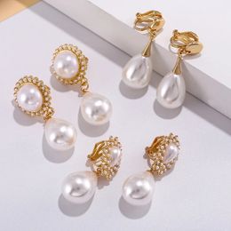 Stud Classic Pendientes de clip de perlas de gota de agua simulados grandes de alta calidad sin perforaciones, adecuados para fiestas de bodas para mujeres, regalos de clip de oreja 231213