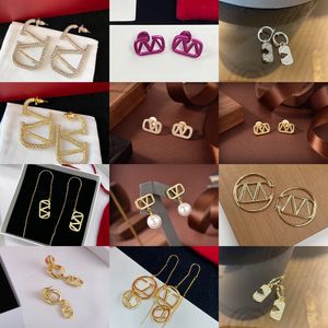Stud Designer voor vrouwen nieuwe mode-engagement sieraden cadeau senior bruiloft V oorbel gouden oorbellen