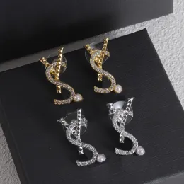 Oorknopjes Designer oorbellen voor vrouwen Hanger oorbellen Bruiloft sieraden Parel Earing Diamanten Accessoires Oor manchet met doos Sieraden Huwelijkscadeau