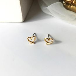 Stud -oorbellen 1 paar oorpost goudkleur hart voor vrouwelijke sieraden beknopte dagelijkse accessoires 7 mm x 6 mm