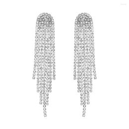 Pendientes de sementales 1 par de moda Mujeres Estrellas de color plateado elegante Tassel Long Crystal Girl Jewelry Pentee Femme