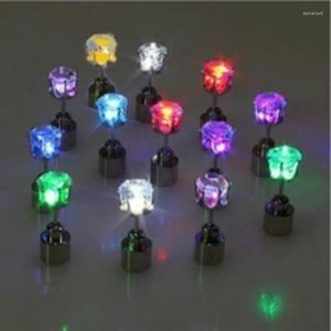 Boucles d'oreilles à tige 1 paire Unique garçons filles lumière LED cadeau de noël fête d'halloween carré nuit goujons boucle d'oreille Festival de musique ML