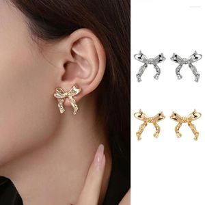 Stud Oorbellen 1 Paar Vrouwen Gouden Strik Vorm Oorstekers Leuke Piercing Boog Accessoires