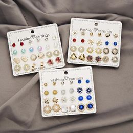 Stud -oorbellen 12 paren gesimuleerde Pearl Crystal Heart Flower Earring Set voor vrouwen Girls Fashion Bead Ball Brincos Bijoux cadeau
