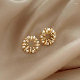 Boucles d'oreilles à tige 14K plaqué or corée bijoux de mode cuivre incrusté Zircon perle ronde élégante femmes travail quotidien accessoires