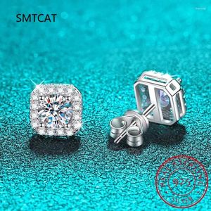 Boucles d'oreilles 1ct Moisanite 925 Femmes 2024 Luxury Sterling Silt Small CZ Zircon Pave Square Shape Classic LAD Diamond Oreau de diamant