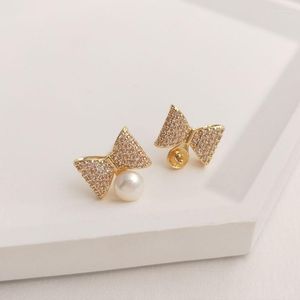 Stud -oorbellen 1pair mode ingelegde zirkoon charme geometrische bowknot oorrang vierkante boog voor vrouwen mooie geschenken diy sieraden accessoires