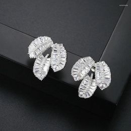 Stud -oorbellen 1Pair Lute Leaf -vormige oorbelstoppen Charmant Clear CZ Fashion Jewelry
