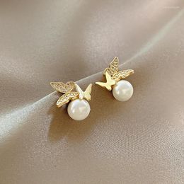 Stud-oorbellen 2022 Aankomst Senior Sweet Pearl Fashion Butterfly Crystal Women Classic Push-Back